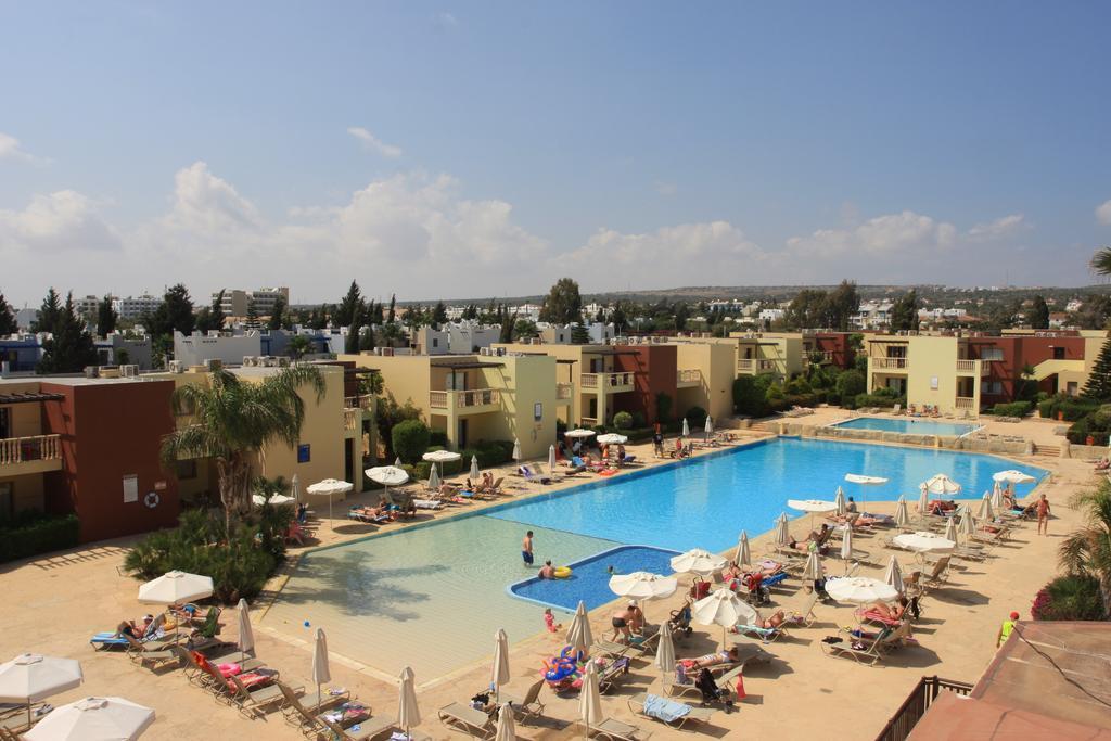 Electra Holiday Village Water Park Resort Agia Napa Buitenkant foto